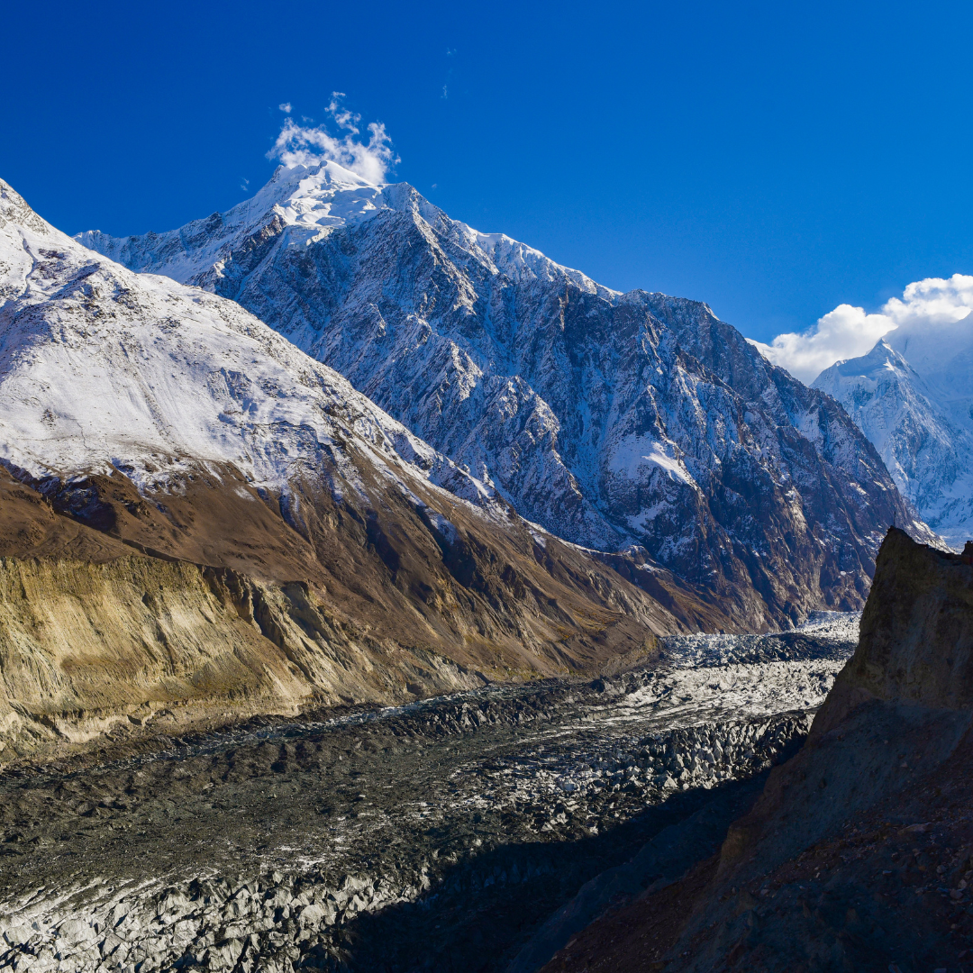 Mountain journey in Pakistan